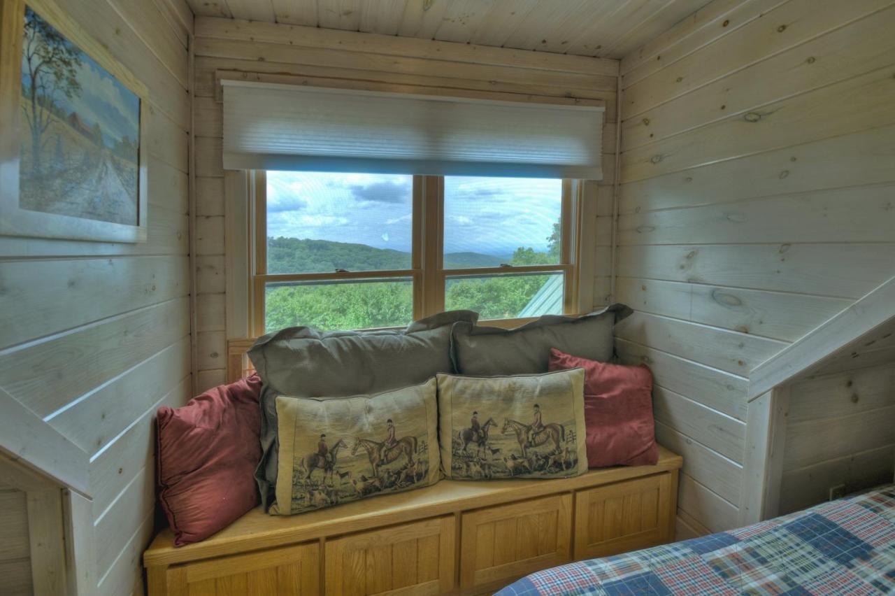 Champagne Chalet - Cuddleup Villa Morganton Ngoại thất bức ảnh